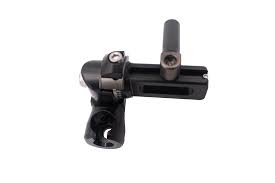 Axcel TriLock Adjustable Offset Mount